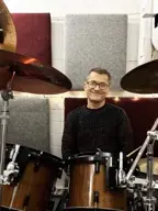 Marcin Zamorski, właściciel ćwiczeniówek perkusyjnych — Tadadam